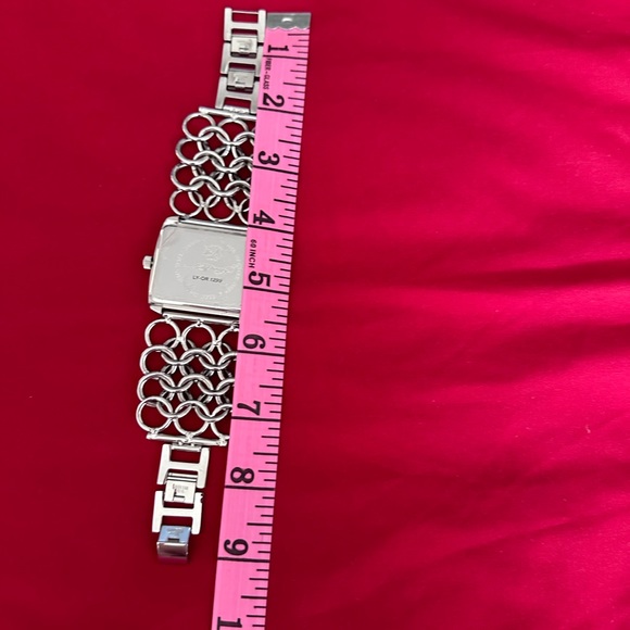 Ed Hardy Flower Dial Silver Tone Case Chain Link Style Band Watch 7 Inch - Picture 7 of 13